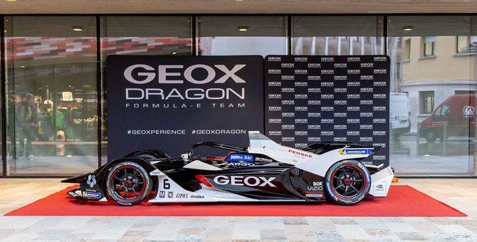 Команда Geox Dragon представила новый болид на шестой сезон Formula E