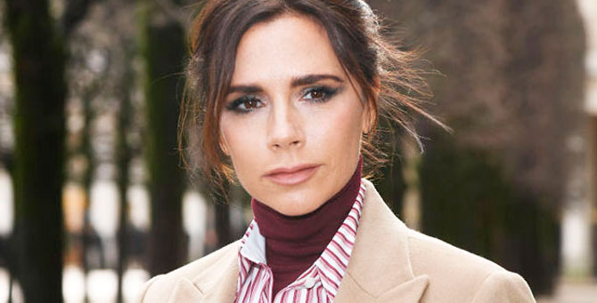 Виктория Бекхэм отказалась от личного водителя и урезала себе зарплату