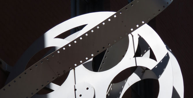 «ВКонтакте» проводит конкурс на лучший трейлер несуществующего фильма