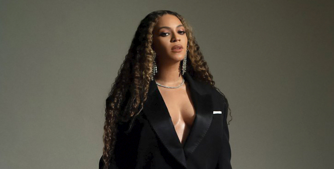 Бейонсе работает над двумя новыми проектами для Netflix
