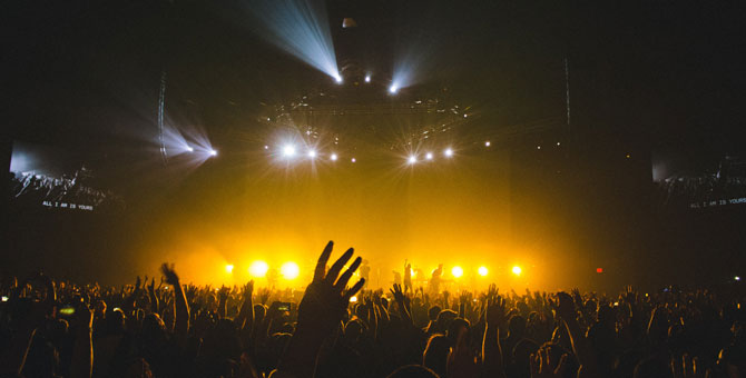 Massive Attack сняла фильм о роли музыкальной индустрии в изменении климата