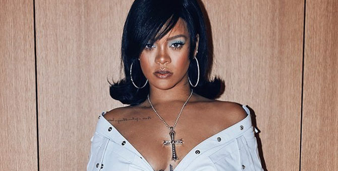 В твиттере появилось гадание по Рианне