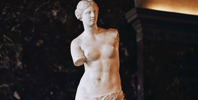 Пандемия по-разному повлияла на креативность мужчин и женщин, выяснили ученые