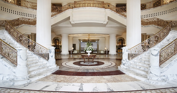 Дубайская премьера: St. Regis Dubai