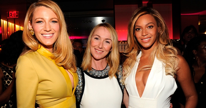 Первый день рождения Chime for Change