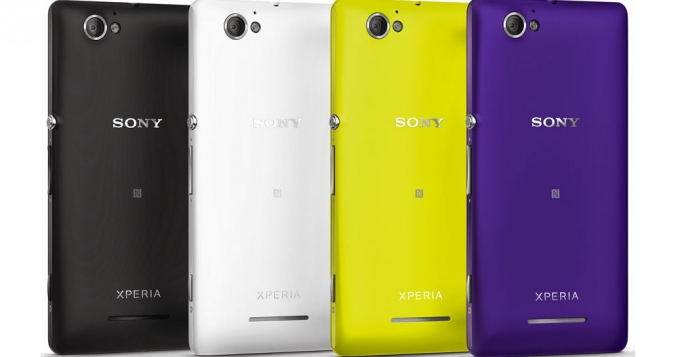 Sony представила смартфон Xperia М