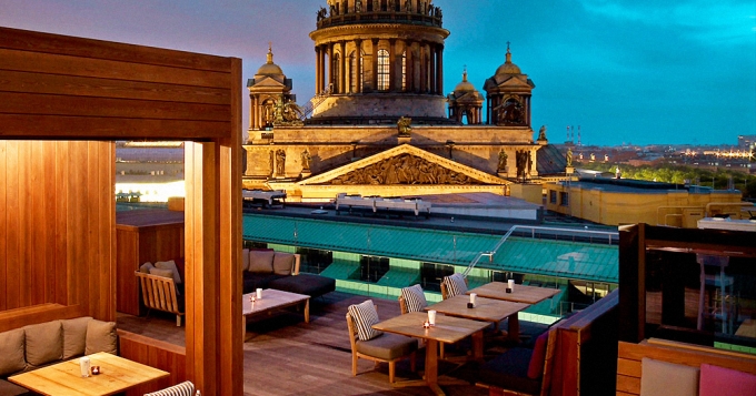 W St. Petersburg открывает летнюю террасу MixUp