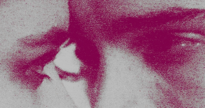 Зачем счастливые пары ищут близость на стороне? Отвечает эксперт (18+)