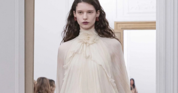 Alberta Ferretti, коллекция осень-зима 2025