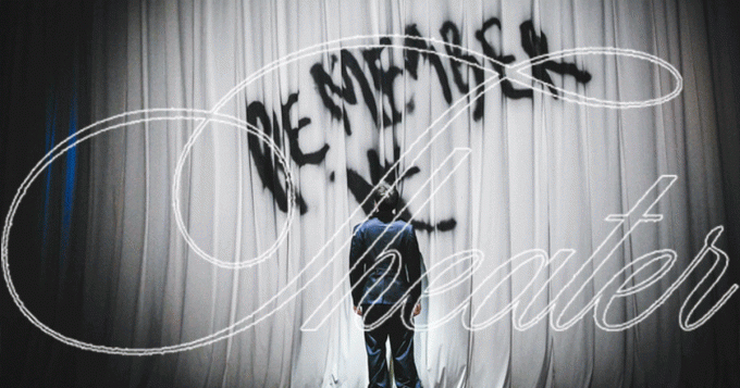 «Мертвые души» и «Гамлет»: лучшие спектакли уходящего сезона, на которые вы еще успеваете сходить — выбор BURO.