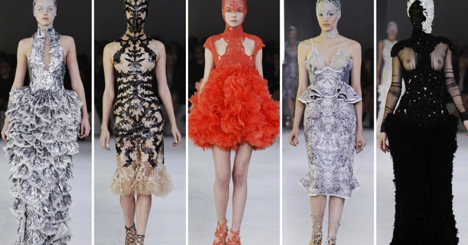 Неделя моды в Париже. Alexander McQueen