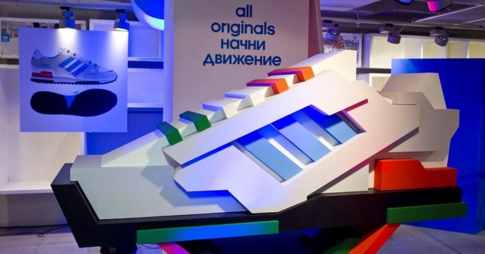 Переиздание кроссовок Adidas ZX