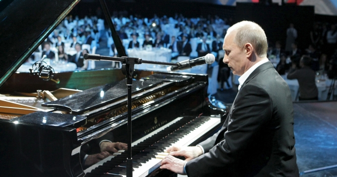 \"Федерация\" подала в суд на \"Коммерсантъ\"