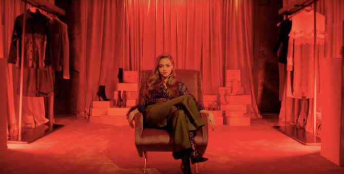 Эмма Робертс и Аманда Сейфрид снялись в кампании сумок Fendi