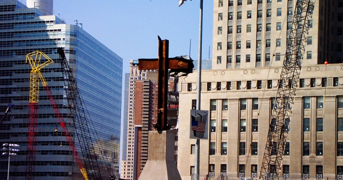 Мемориал жертвам 9/11 возмутил нью-йоркцев