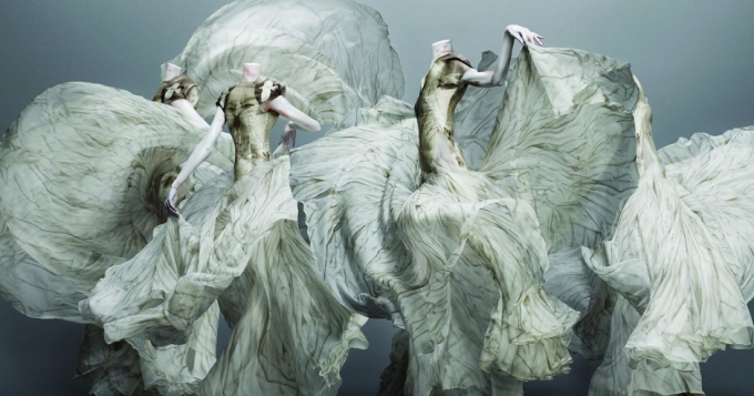 Ретроспектива МакКуина в MЕТ