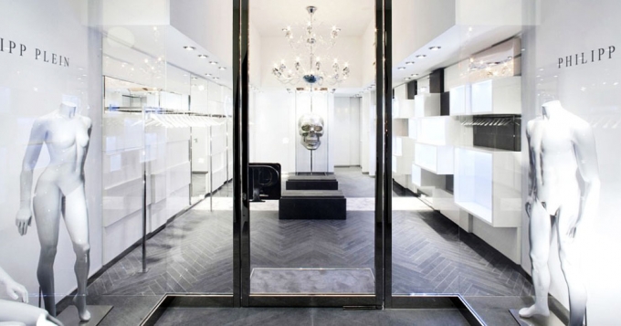 Бутик Philipp Plein в Тоскане