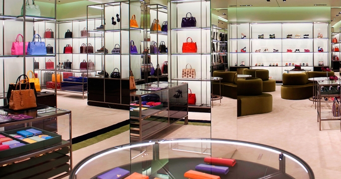 Бутики Prada и Miu Miu открылись в Dubai Mall