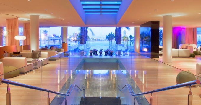 Отель W в Барселоне